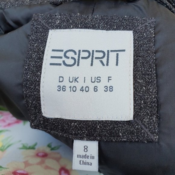 Esprit short sleeve cape jacket - Picture 10 of 13